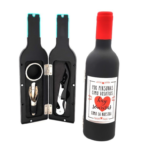 Set de vino con frases en forma de botella detalle boda - Imagen 3
