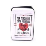 Tarjetero con frases para invitadas