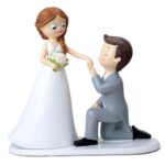 Figura para tartas pedida de mano de rodillas 22cm