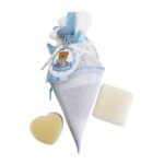 Cono azul con 2 jabones y tarjeta de Bautizo