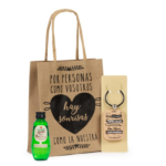 llavero y licor detalle boda