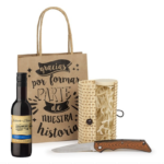 Detalles para bodas botella vino con navaja en caja bambú - Imagen 2