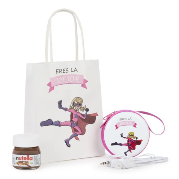 Auriculares y nutella niña
