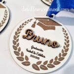 Medalla para graduación personalizada - Imagen 4